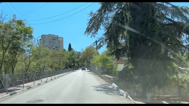 Ялта. От ост."Баня" по Ломоносова, Красноармейской, Суворовской ул. 16.08.2025. Крым. Crimea. Yalta. смотреть онлайн