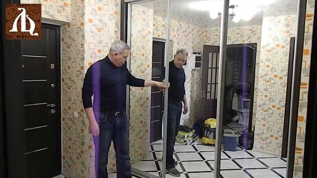 Прямой зеркальный шкаф купе в прихожую #ларецомск смотреть онлайн