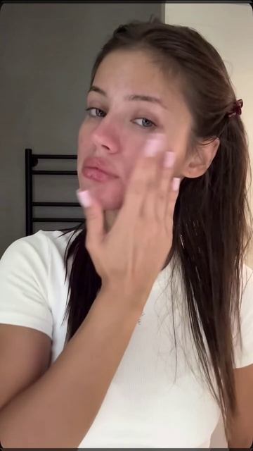 🧴 Идеальный базовый уход для комбинированной кожи. смотреть онлайн