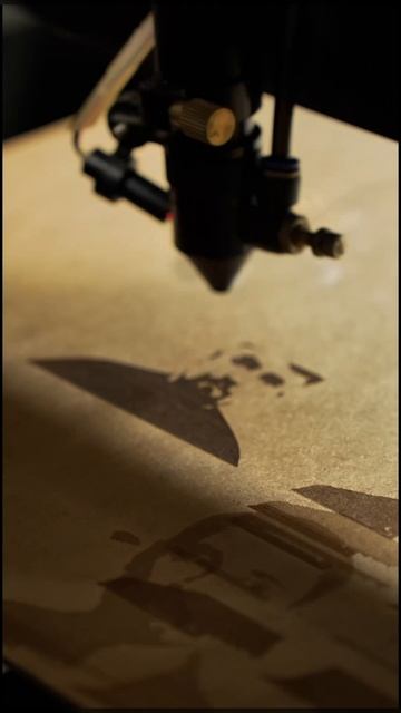 Кого отгравировать в следующий раз? #гравировка #чпуспб #купитьстанок #чпустанки