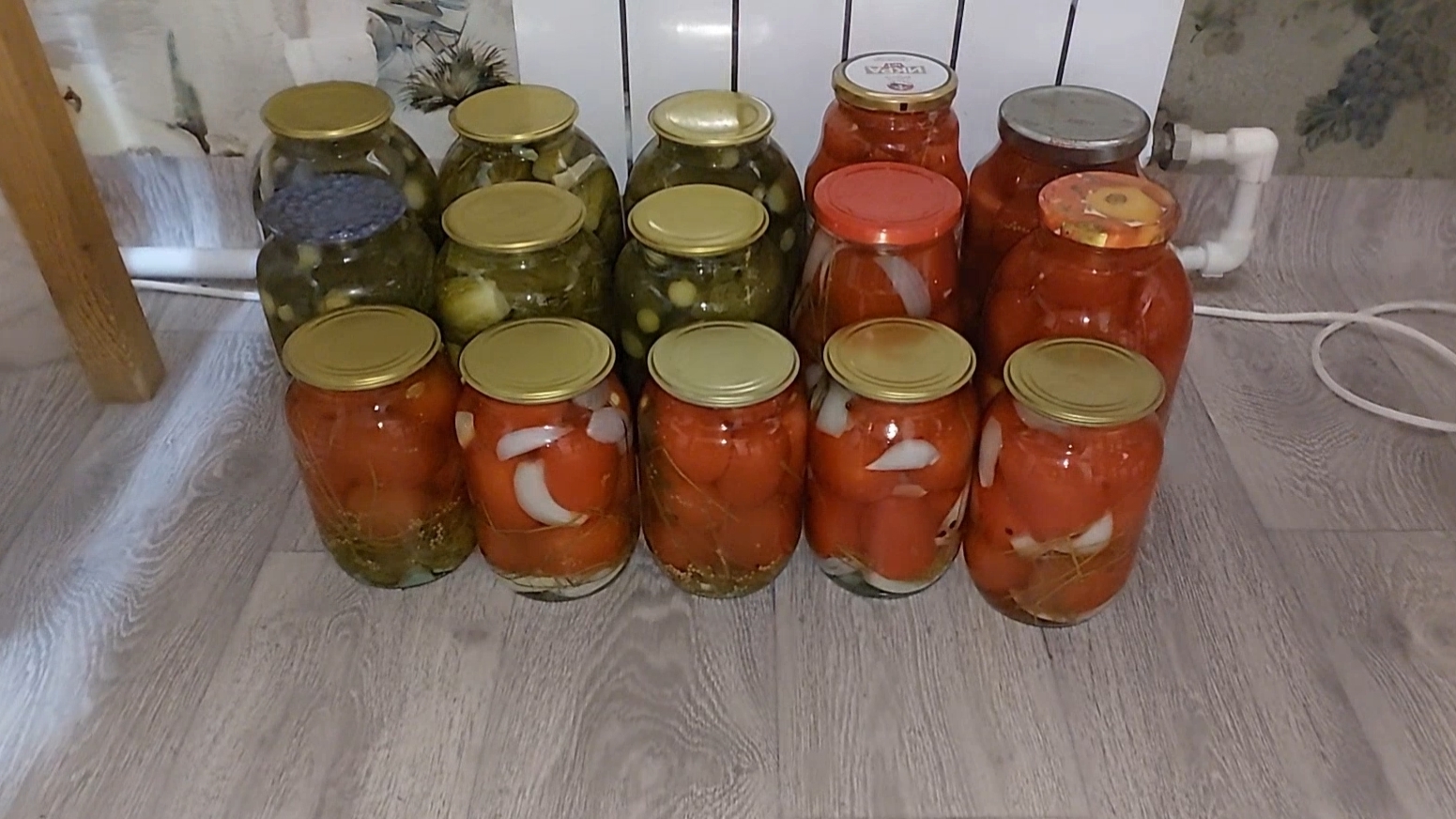 Немного покупок, немного готовки, банки замутнели смотреть онлайн