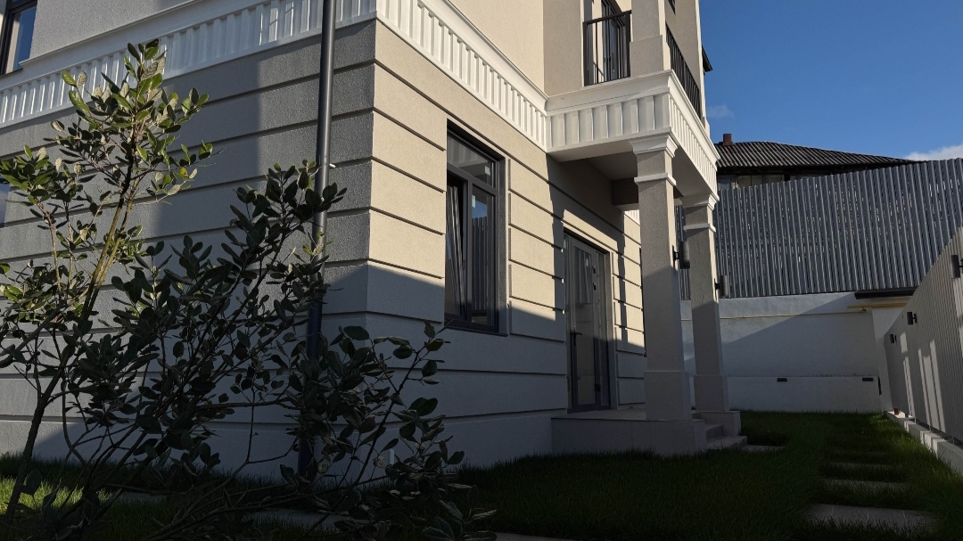 Красивый новый дом с ремонтом и бассейном смотреть онлайн