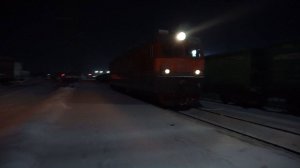 Электровоз ЭП1-145. Опять он и Луна.