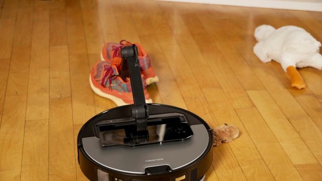 Обзор Roborock Saros Z70 робот-пылесос нового уровня! смотреть онлайн