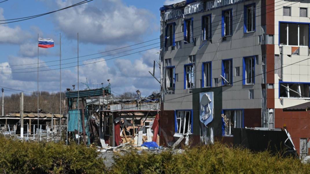 «Сжигали все подряд»: жители Суджи рассказали о зверствах ВСУ смотреть онлайн