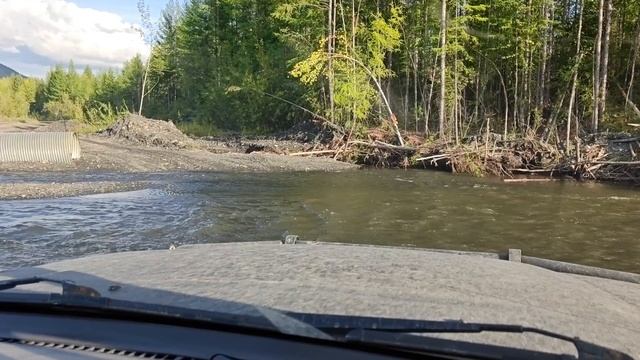 Дорога в Югорёнок