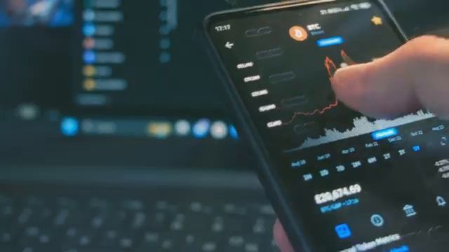 How interest rates move crypto markets смотреть онлайн
