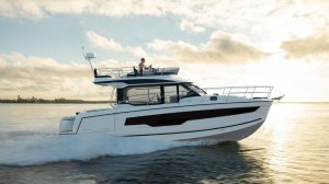 Самый популярный катер JEANNEAU MERRY FISHER 1095 Fly полный обзор eng