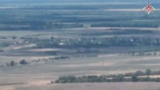 Мощнейшие удары: ФАБ-500 и ФАБ-1500 сносят ПВД противника