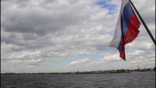 Волжские круизы. Теплоход Константин Коротков на подходе к Казани! смотреть онлайн