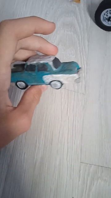 Газ 21 Волга из глины  в масштабе 1:51.