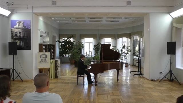 Сольный концерт "От Баха до Э.Сати". Играет лауреат международных конкурсов Антон Хазипов смотреть онлайн