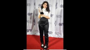 Алессия Кара ( Alessia Cara )