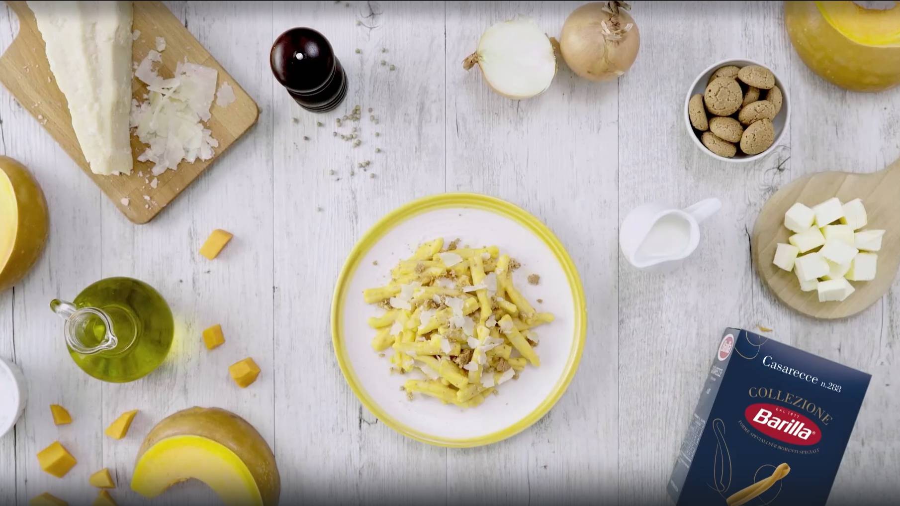 Barilla Казаречче с соусом из тыквы смотреть онлайн