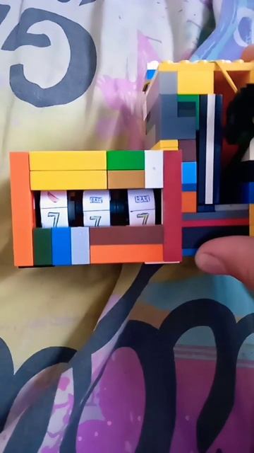 слот казино из Lego