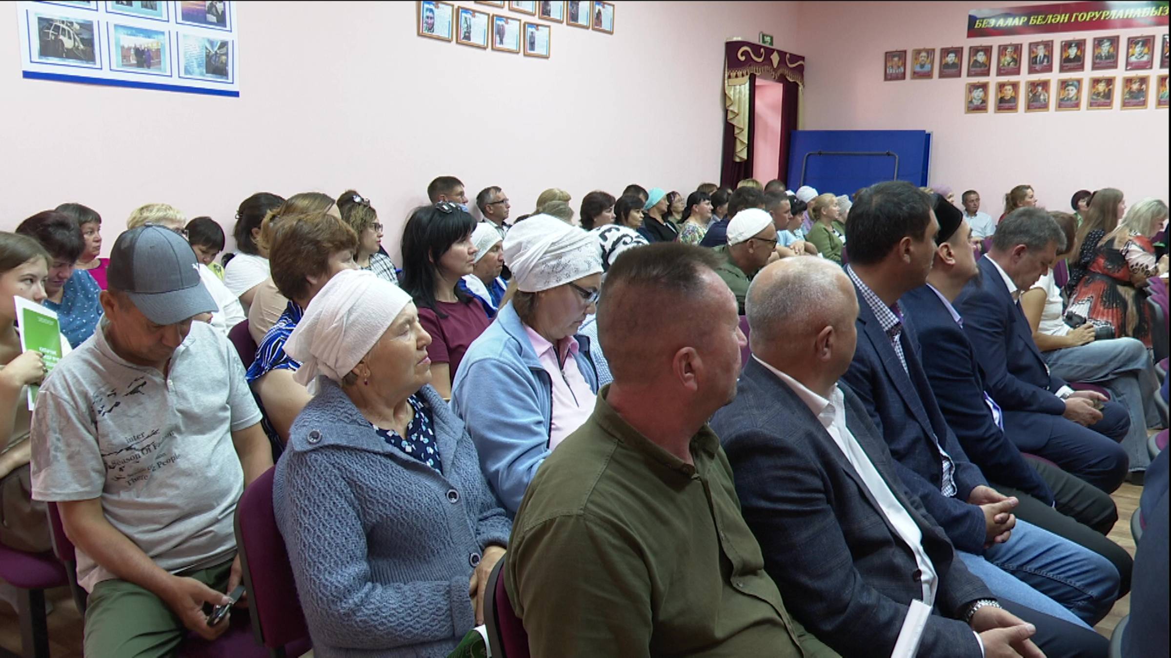 В Нурлатском районе продолжаются сходы граждан смотреть онлайн