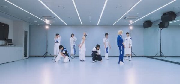 Stray Kids - CEREMONY Dance Practice MIRRORED