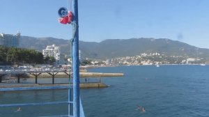 Прогулка от санатория "Ялта" до пляжа санатория.