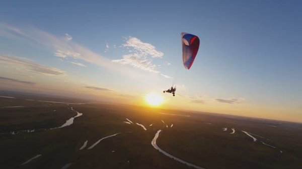 Полет на параплане в Барнауле на закате