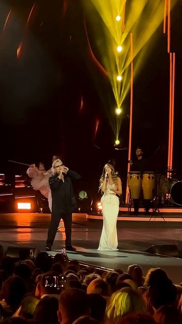 Владимир Пресняков и Наталья Подольская на «Новой волне» запремьерили песню «Между нами» смотреть онлайн