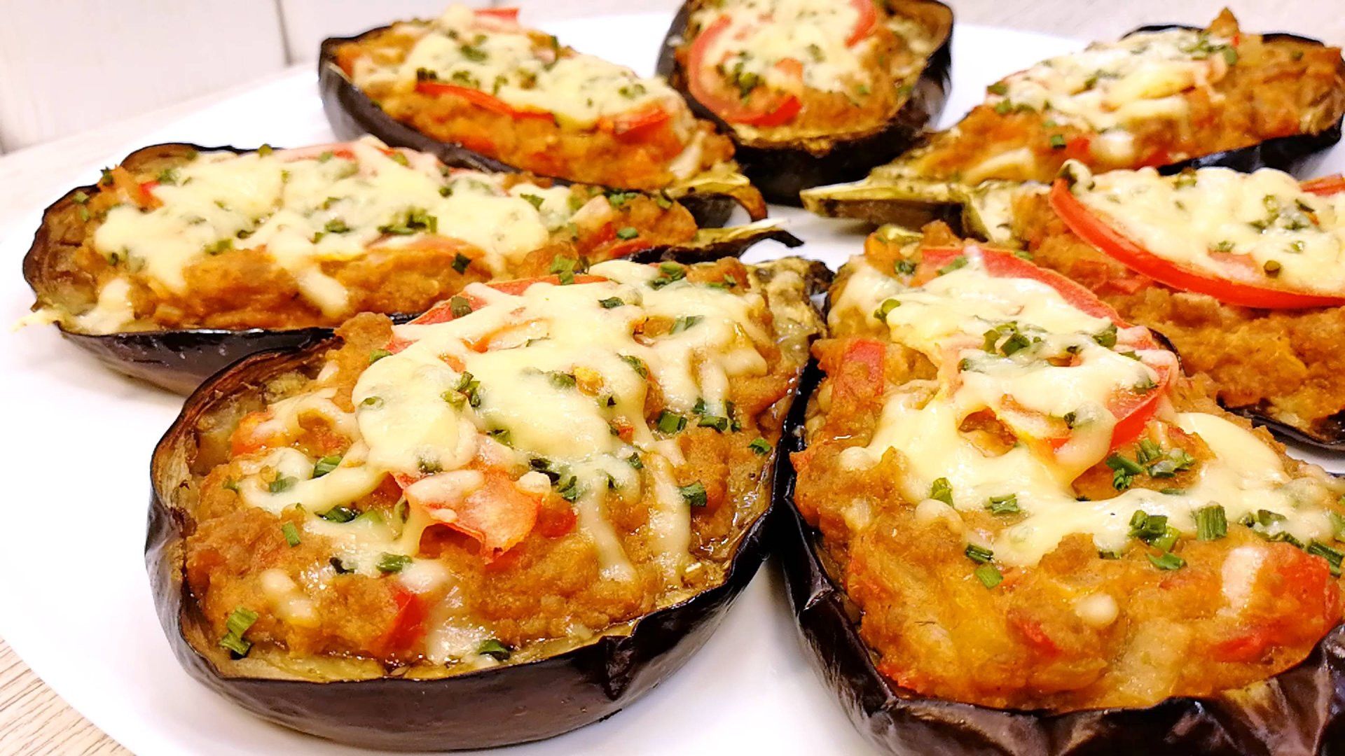 Хоть на Праздник, хоть на каждый день - потрясающий обед "Лодочки"! смотреть онлайн