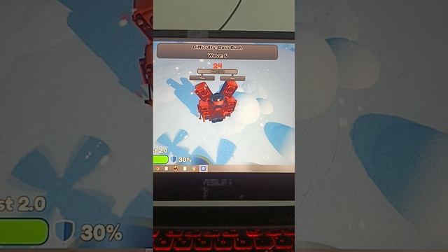Я играю в три игры смотреть онлайн