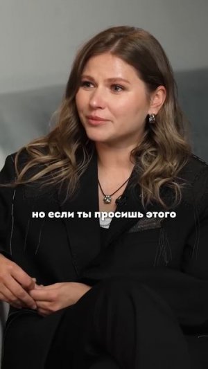 Юлия Топольницкая – умение заплакать за секунду #shorts #50вопросов #топольницкая #кино #актриса