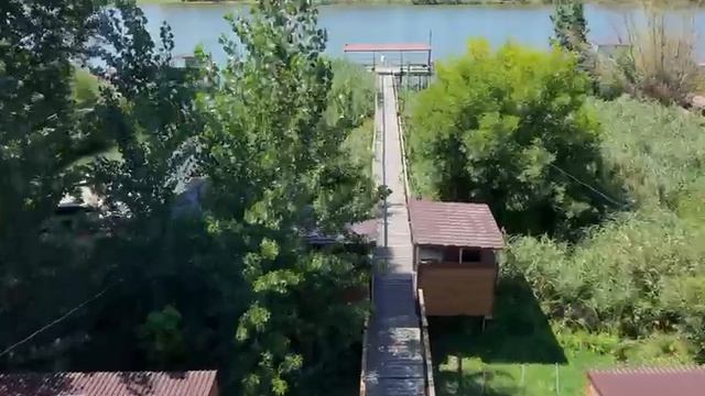 Db460865-d8ea-4fa9-bade-969bc1d15f8b