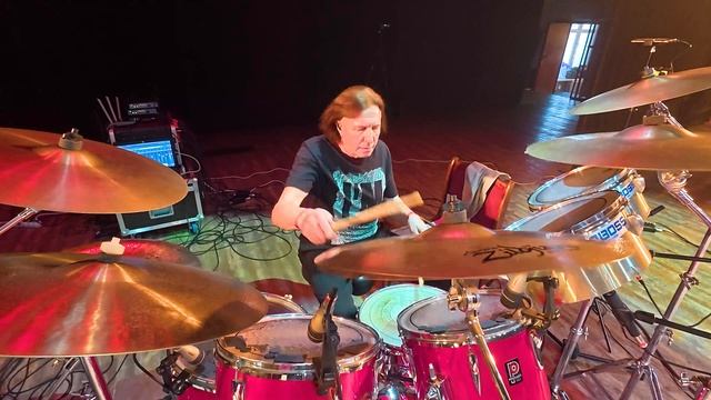 Команда Альфа -Расклейщик. Серпухов. 14.05.2025 смотреть онлайн