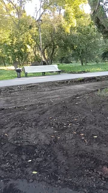 Сквер на Сибиряков-Гвардейцев в Новосибирске