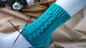Нарядный, праздничный, ажурный узор для носков / Подробное видео / схема узора