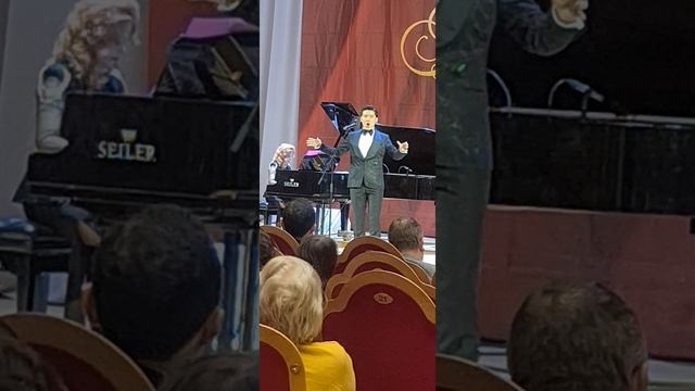 Бубенцы (В. Бакалейников, А. Кусиков). Исполняет Нурсултан Ануарбек (Казахстан).