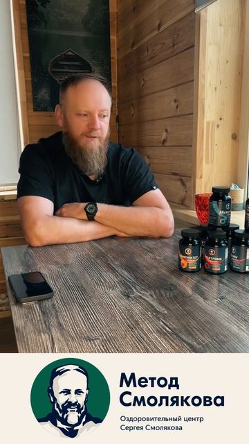 в поликлинике выписывают лекарства и просто отправляют в аптеку и домой смотреть онлайн