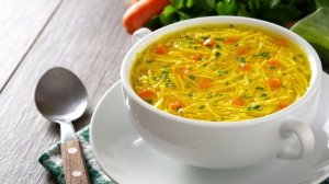 Куриный суп с лапшой