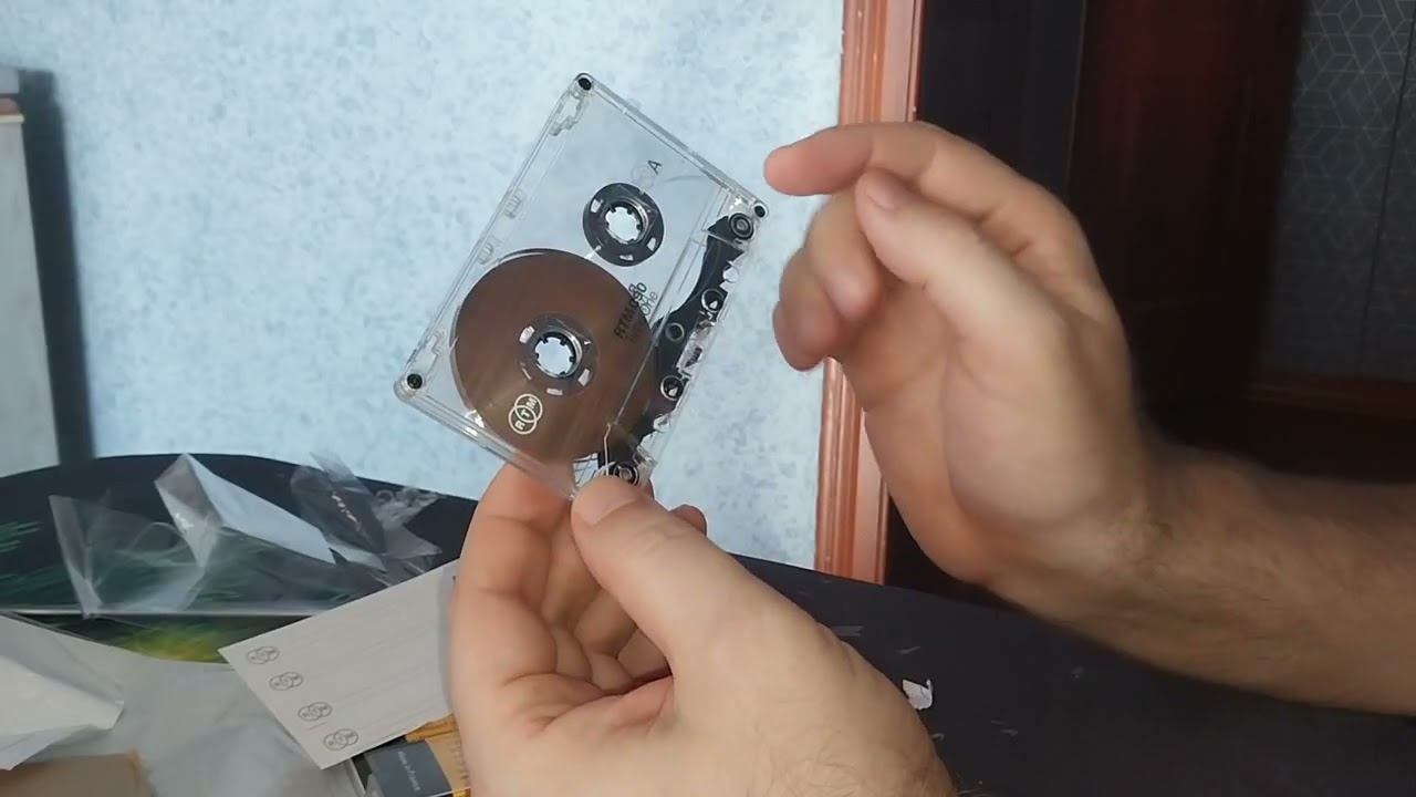 Распечатываю кассету RTM C90