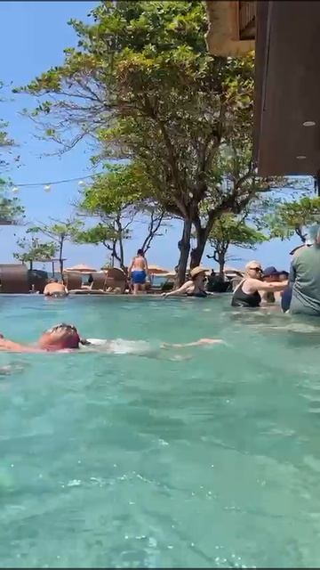 Привет с Бали