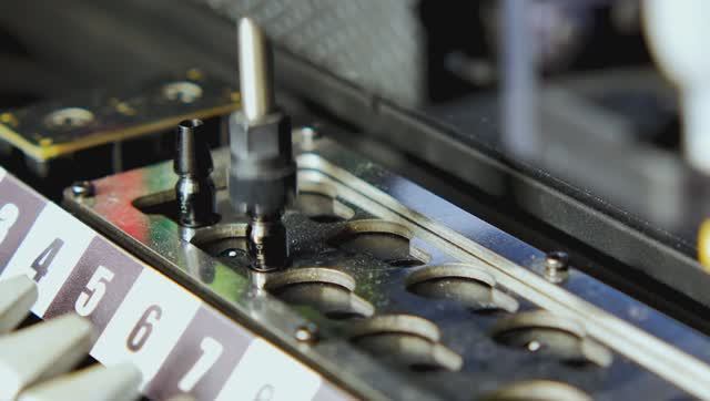 Смена насадок | SMT-установщик PiPlacer4