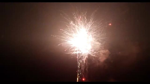 Z2090 ОГНИ ПОБЕДЫ смотреть онлайн