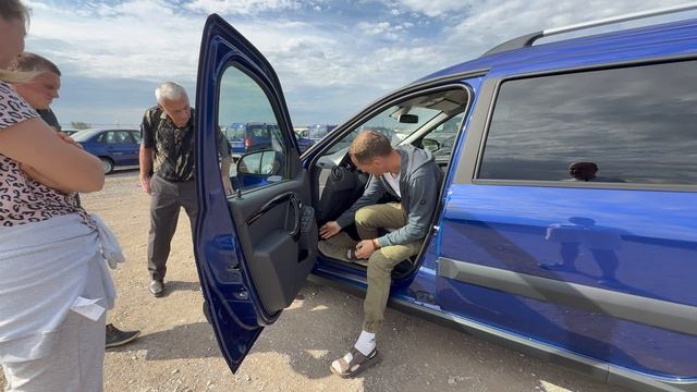 САМЫЙ НАРОДНЫЙ АВТОМОБИЛЬ: ЛАРГУС КРОСС! Сколько стоит сейчас новый 5-местный LADA LARGUS CROSS 2025 смотреть онлайн