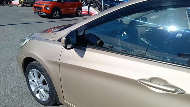 Hyundai Solaris 1.6 л Бензин АКПП (123 л.с.) 2012 смотреть онлайн