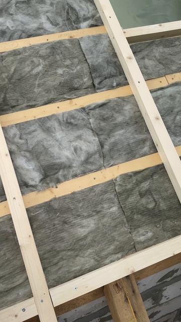 🆕✏️Выполняем работы по реконструкции кровли. Перехлестное утепление. смотреть онлайн