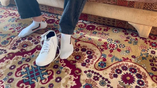 День рождения Юры. Весь в работе смотреть онлайн