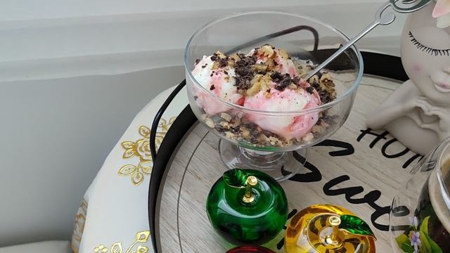 С Ореховым Спасом! 🌰