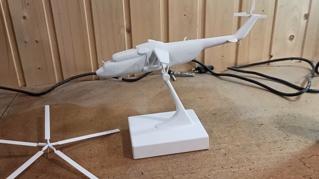 Грунтовка модели вертолета Ми-6 #авиамоделизм #вертолет #ми6 #издерева