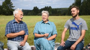 Не ходи-ка ты, девчонка