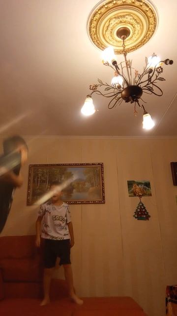 калаб с братом