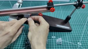 Установка угла заточки на точилке Складишок по шаблонам