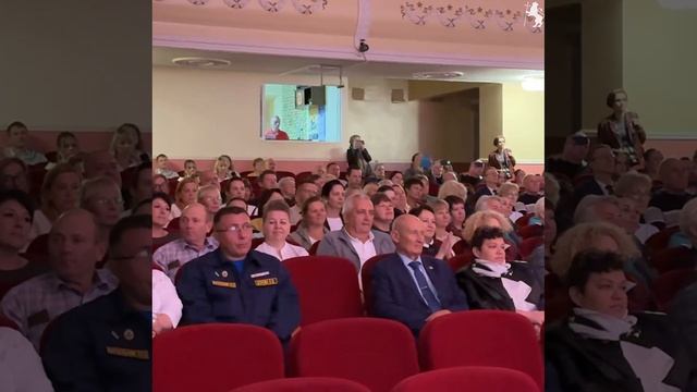 Доску почёта города Владимира украсили новые имена. смотреть онлайн