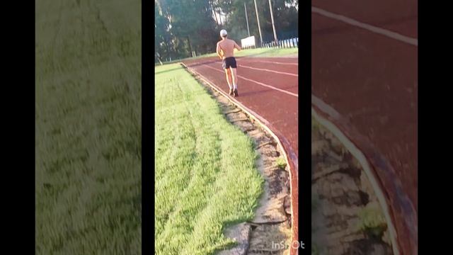 Спортивный вложик. Бегуны бегут, я быстро хожу,футболисты активно играют и ругаются. ⚽⛹️♂️🤾♂️ смотреть онлайн