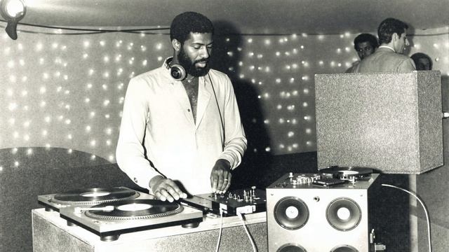 Paul Pooze - The World Won't Get No Better (Classic House Mix)
